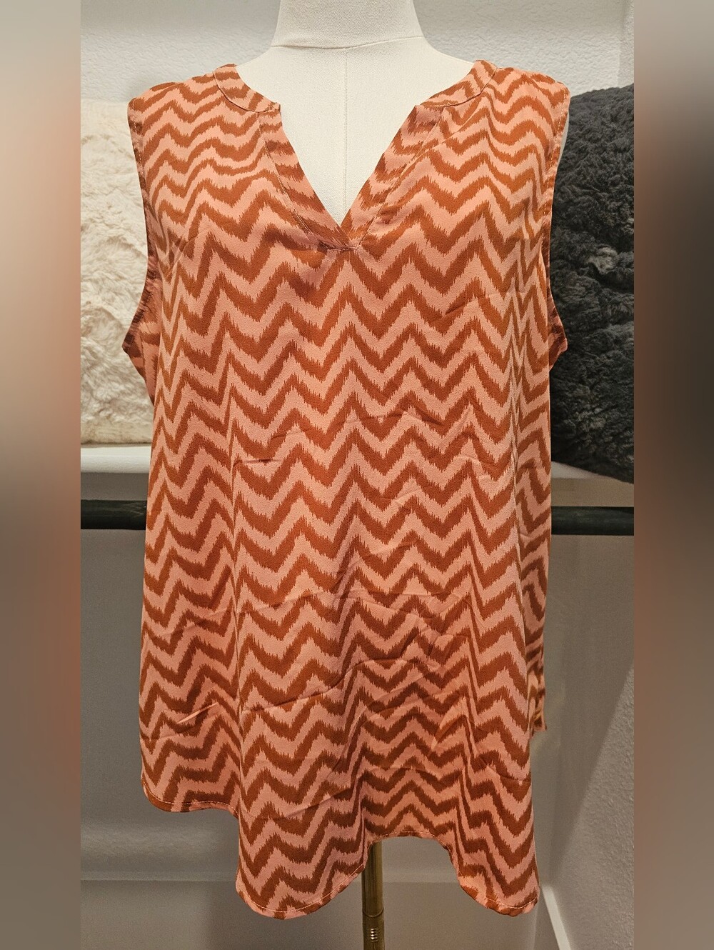 Maurices Rust and Blush Chevron V-Neck Sleeveless Top